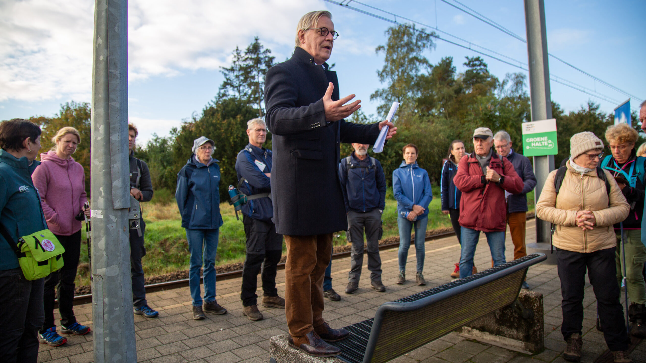 Karel Wieërs schepen geeft openingsspeech voor de nieuwe Groene Halte van Lommel Pelt